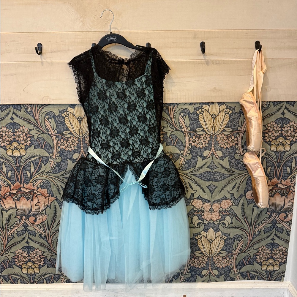 Revolution Dancewear ballet tutu costume, size SA, Delicate black and blue - Picture 9 of 9